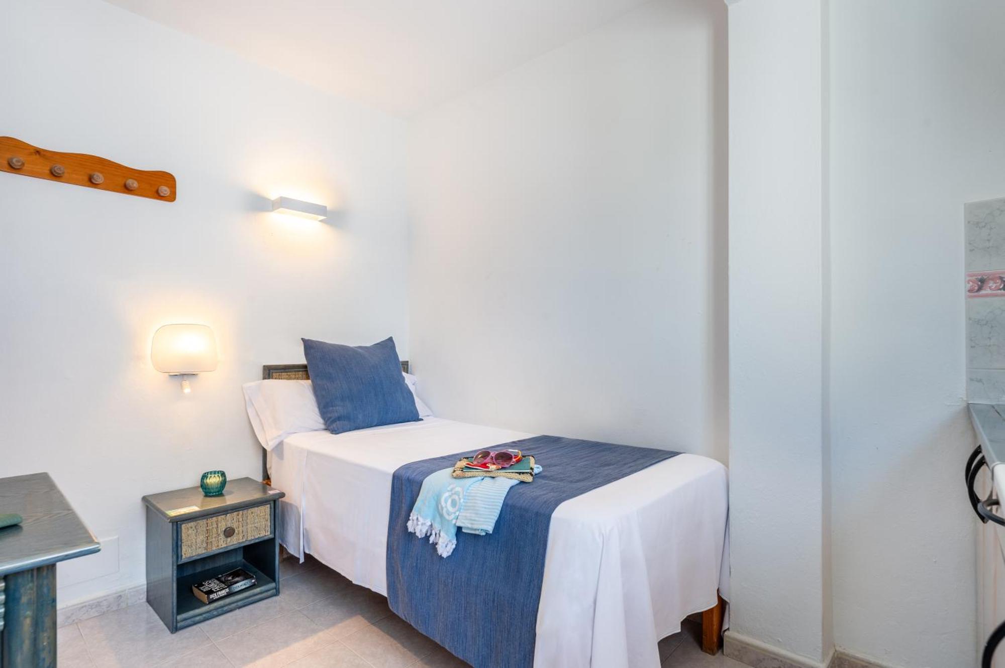 Hotel Apartamentos Vibra Central City - Adults Only San Antonio  Kültér fotó