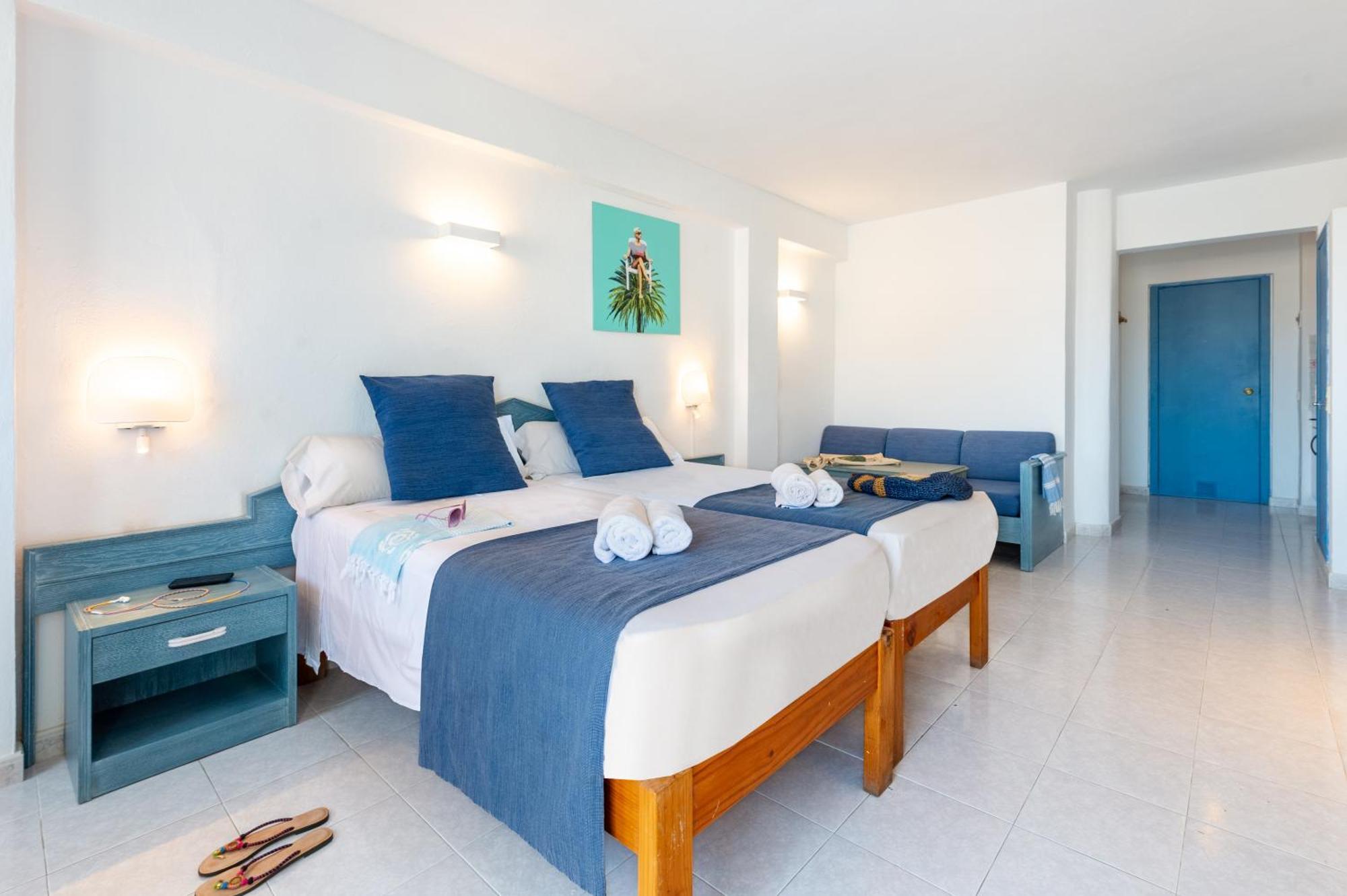 Hotel Apartamentos Vibra Central City - Adults Only San Antonio  Kültér fotó